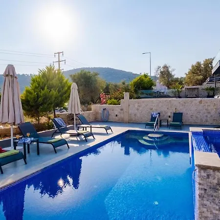 Waterfall 2 Βίλα Κας